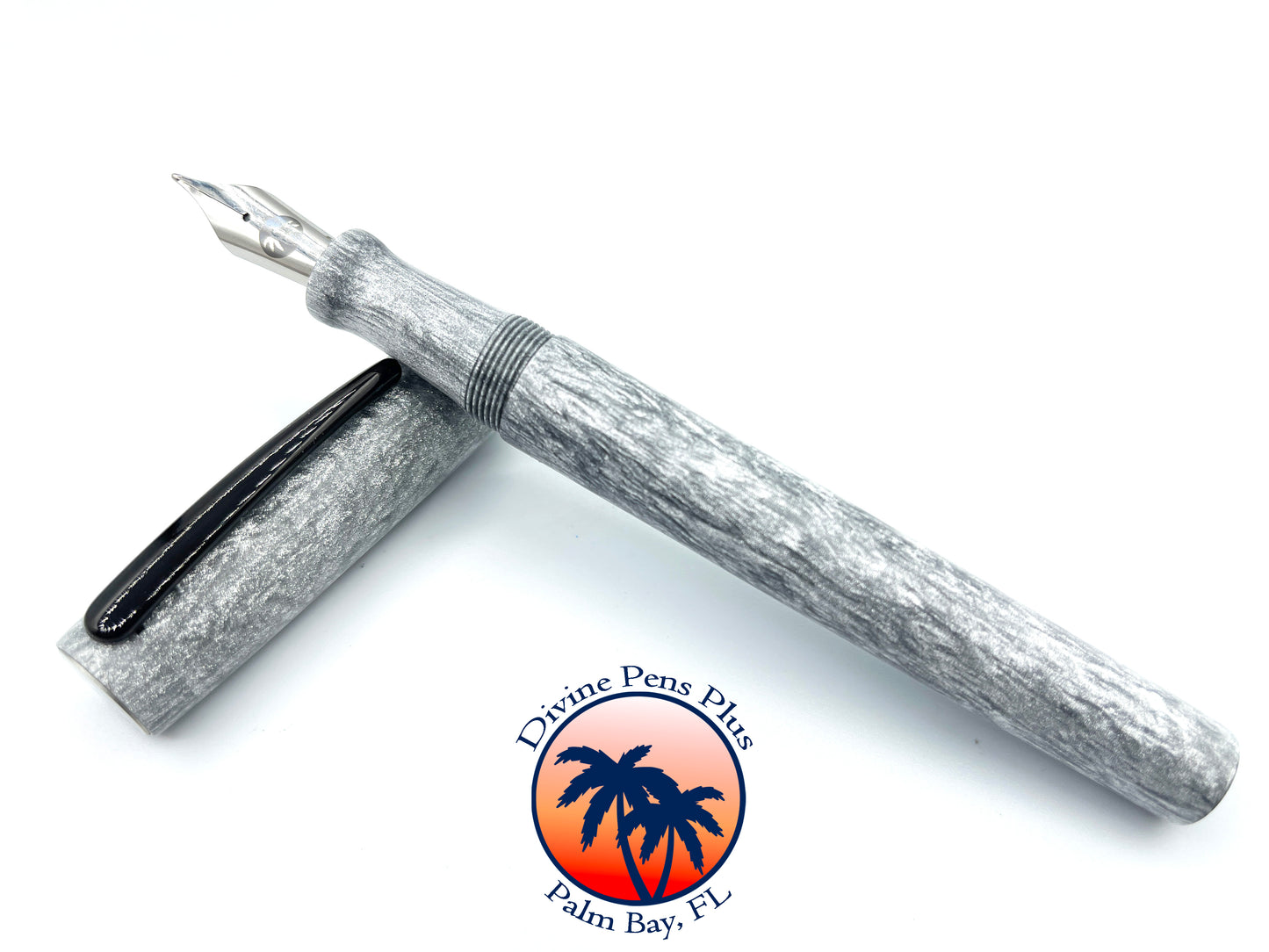 Agape Fountain Pen - "Liquid Metal"