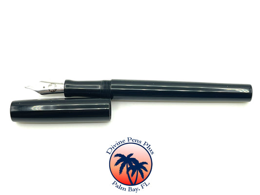 Caritas Fountain Pen - "Classic Black"