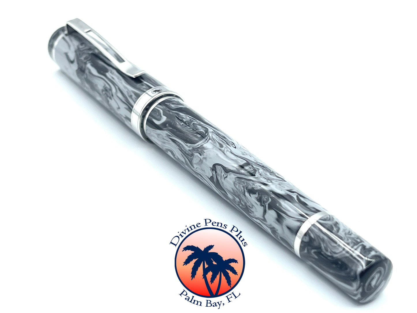 Divinus Fountain - "Damascus Steel"
