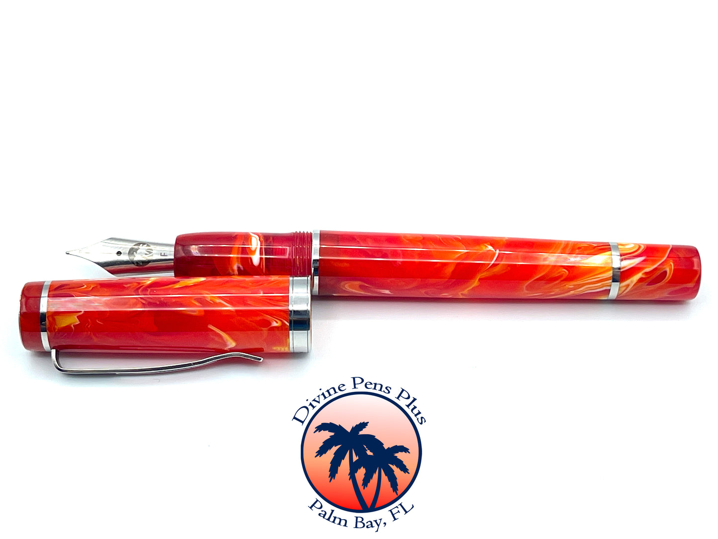 Divinus Fountain Pen - "Warm Tone Primary Manipulation"
