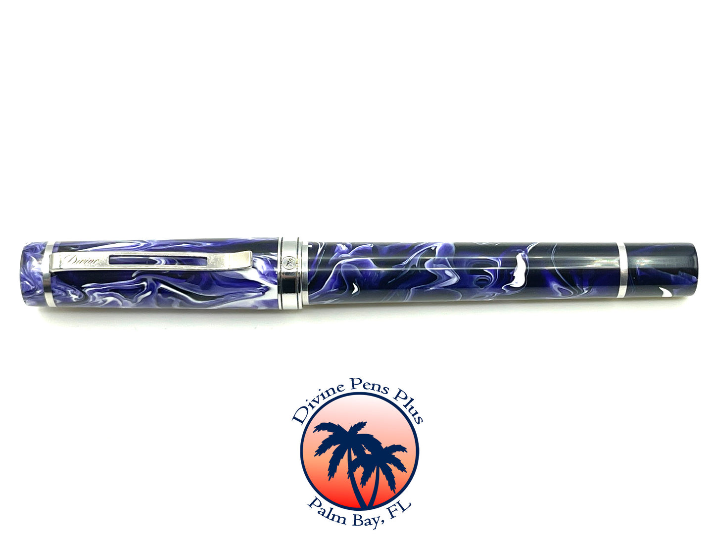 Divinus Fountain Pen - Brooks Custom