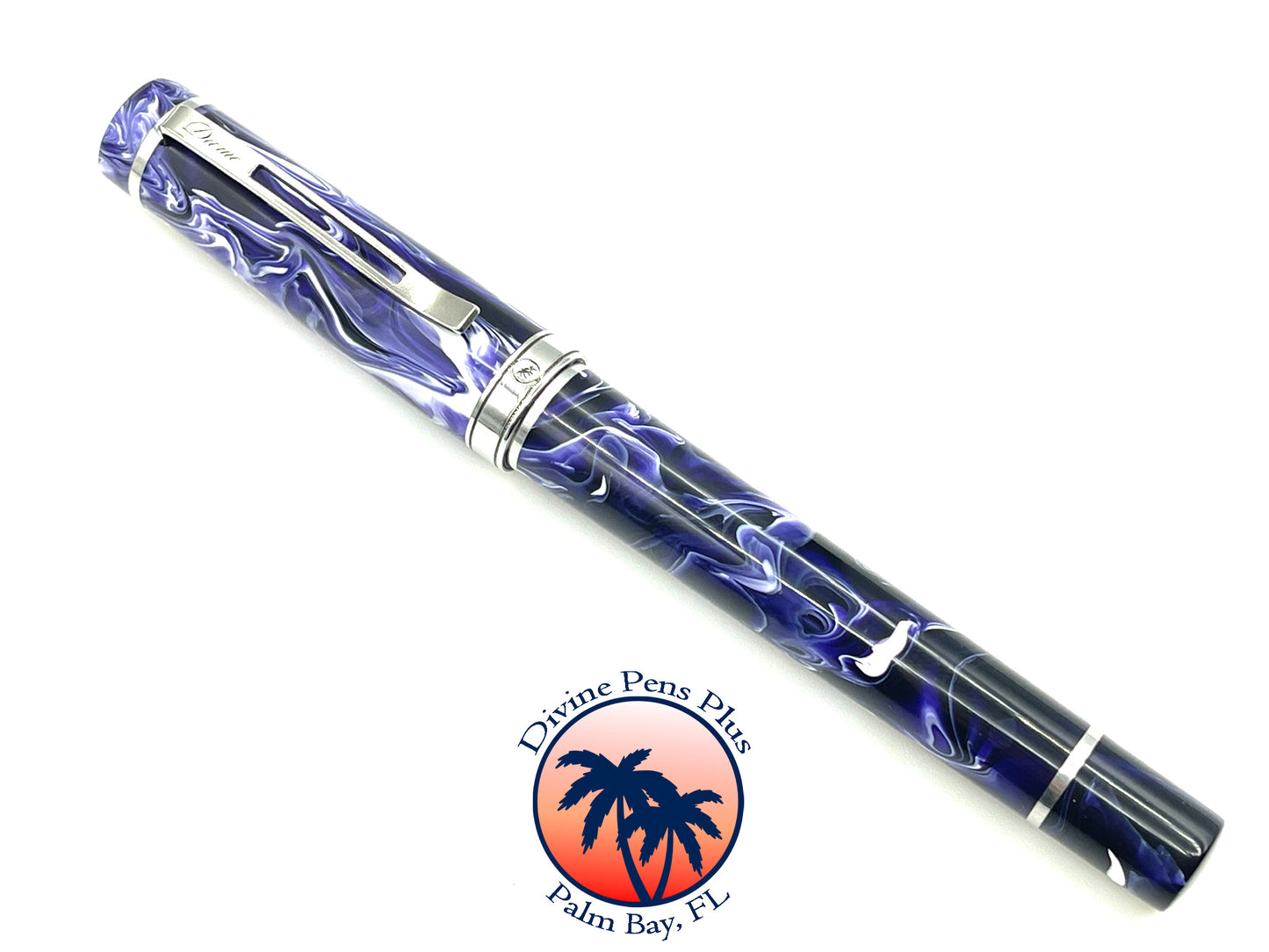 Divinus Fountain Pen - Brooks Custom