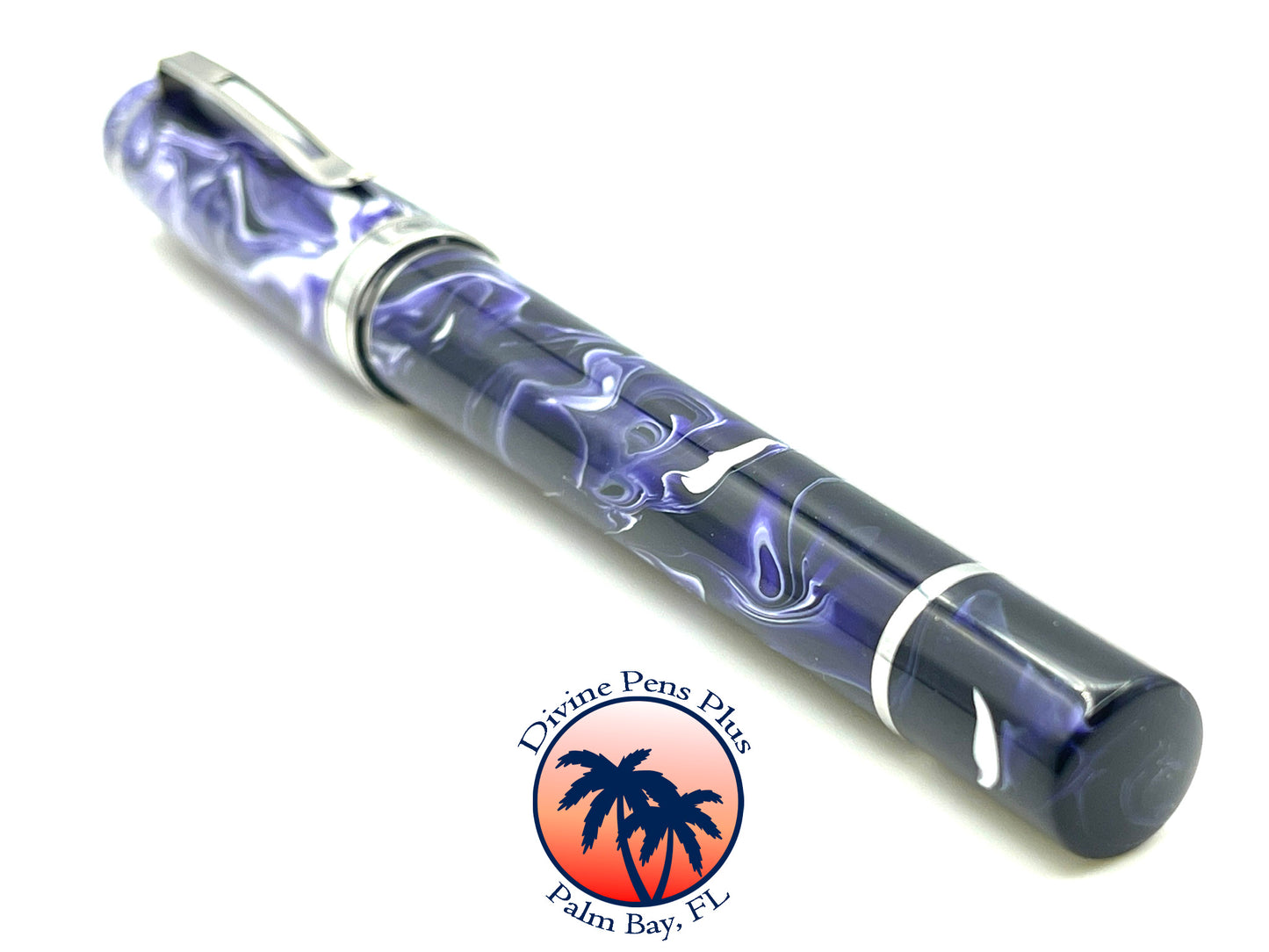 Divinus Fountain Pen - Brooks Custom