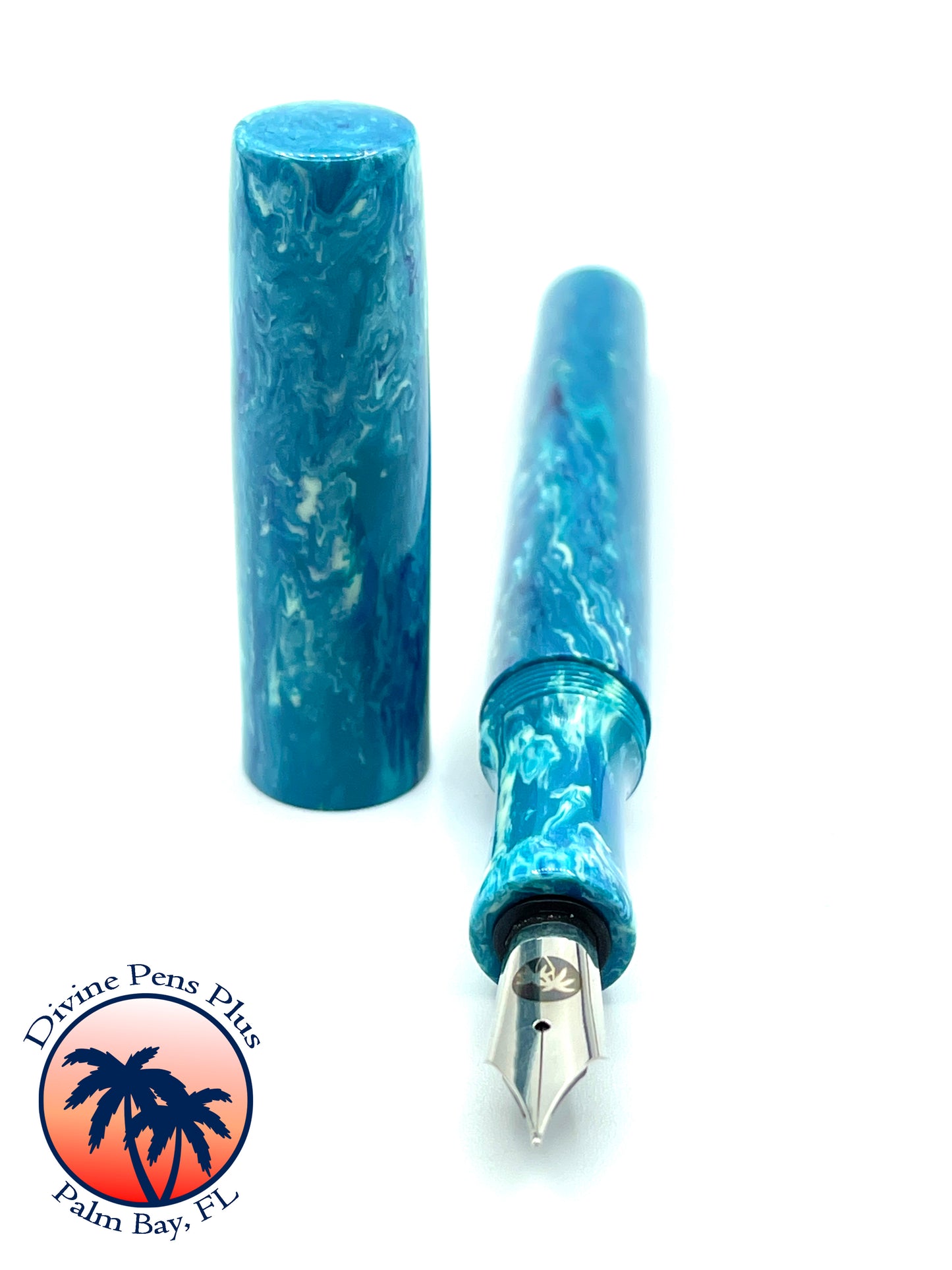 Spes Fountain Pen - "The Straits"