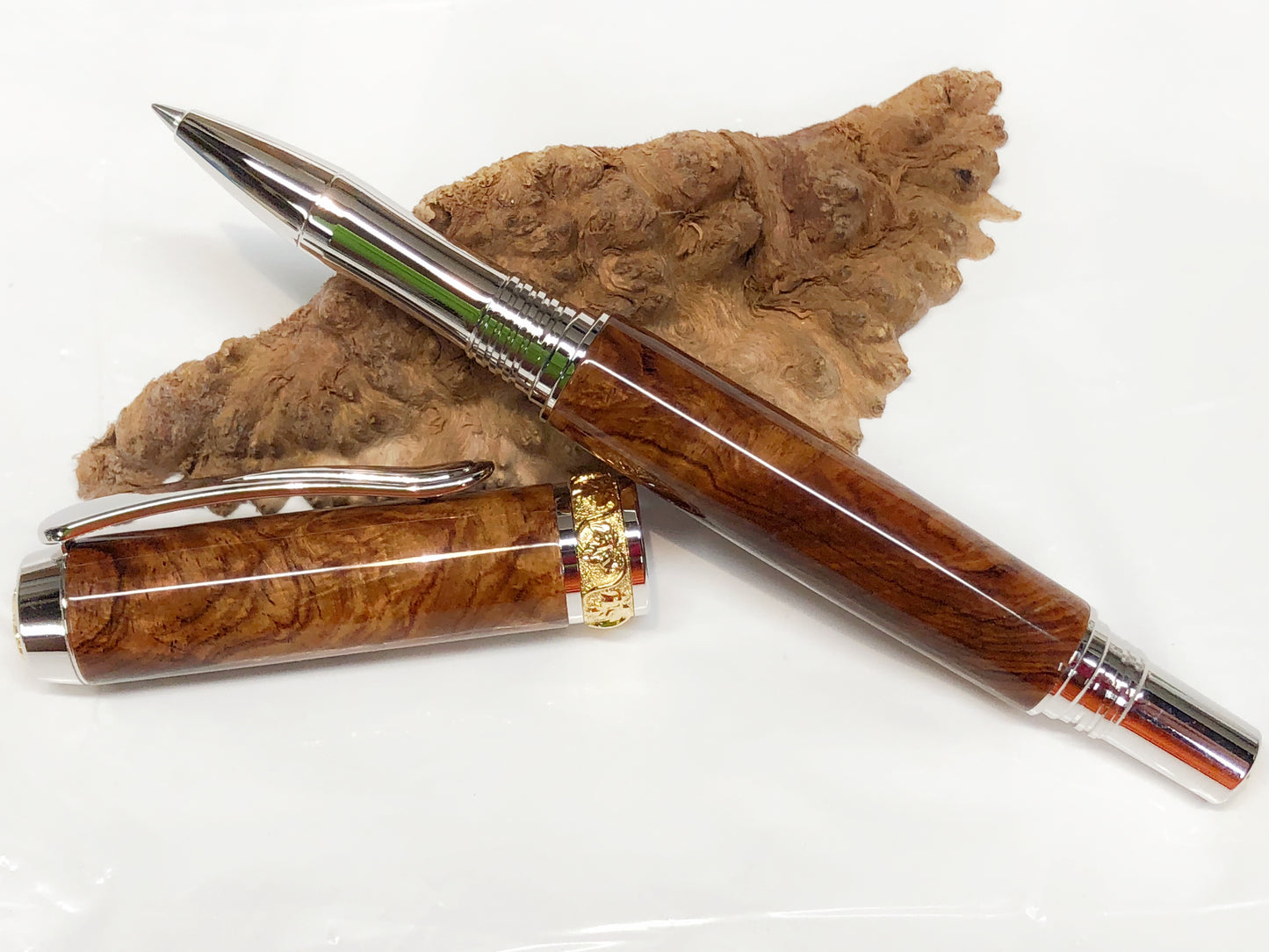 Aaron Rollerball / Rhodium and Gold - Wood / Honduran Rosewood Burl