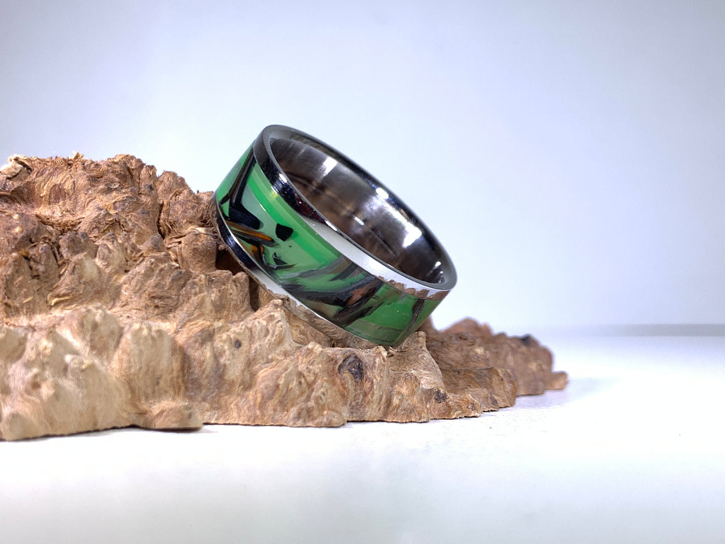 Ring / 8mm 2 piece Stainless Steel - Resin / Clear with Black Orange and White Ribbons- Size 12