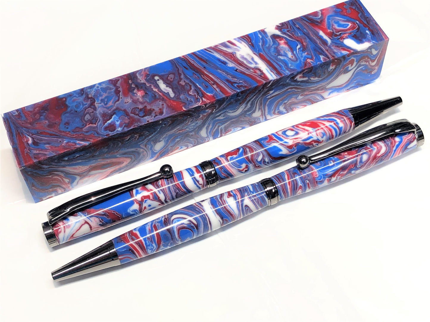 Slim Ballpoint / Black Titanium - Custom Resin / Patriot