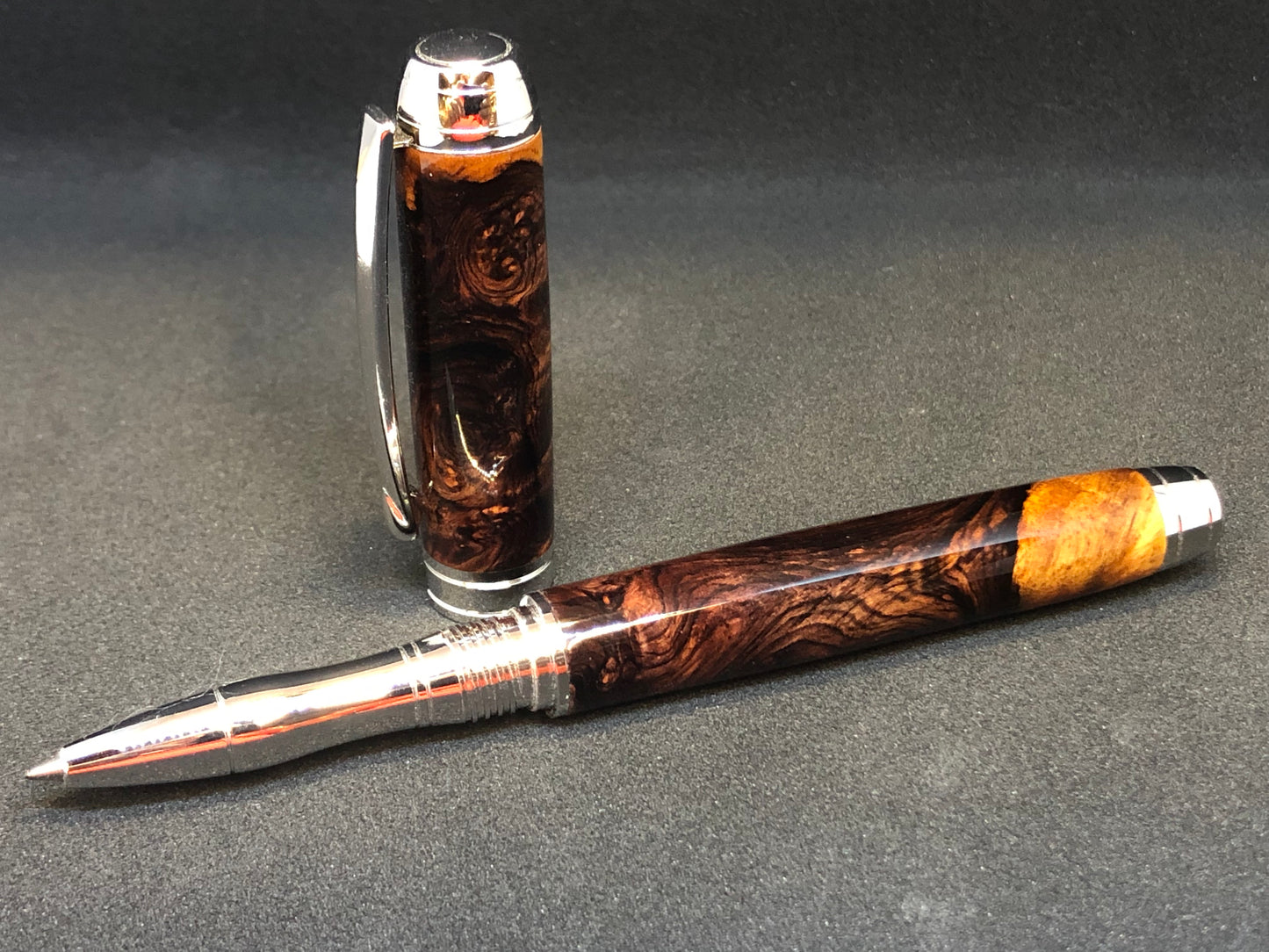 Mistral Rollerball / Rhodium - Wood / Honduran Rosewood Burl