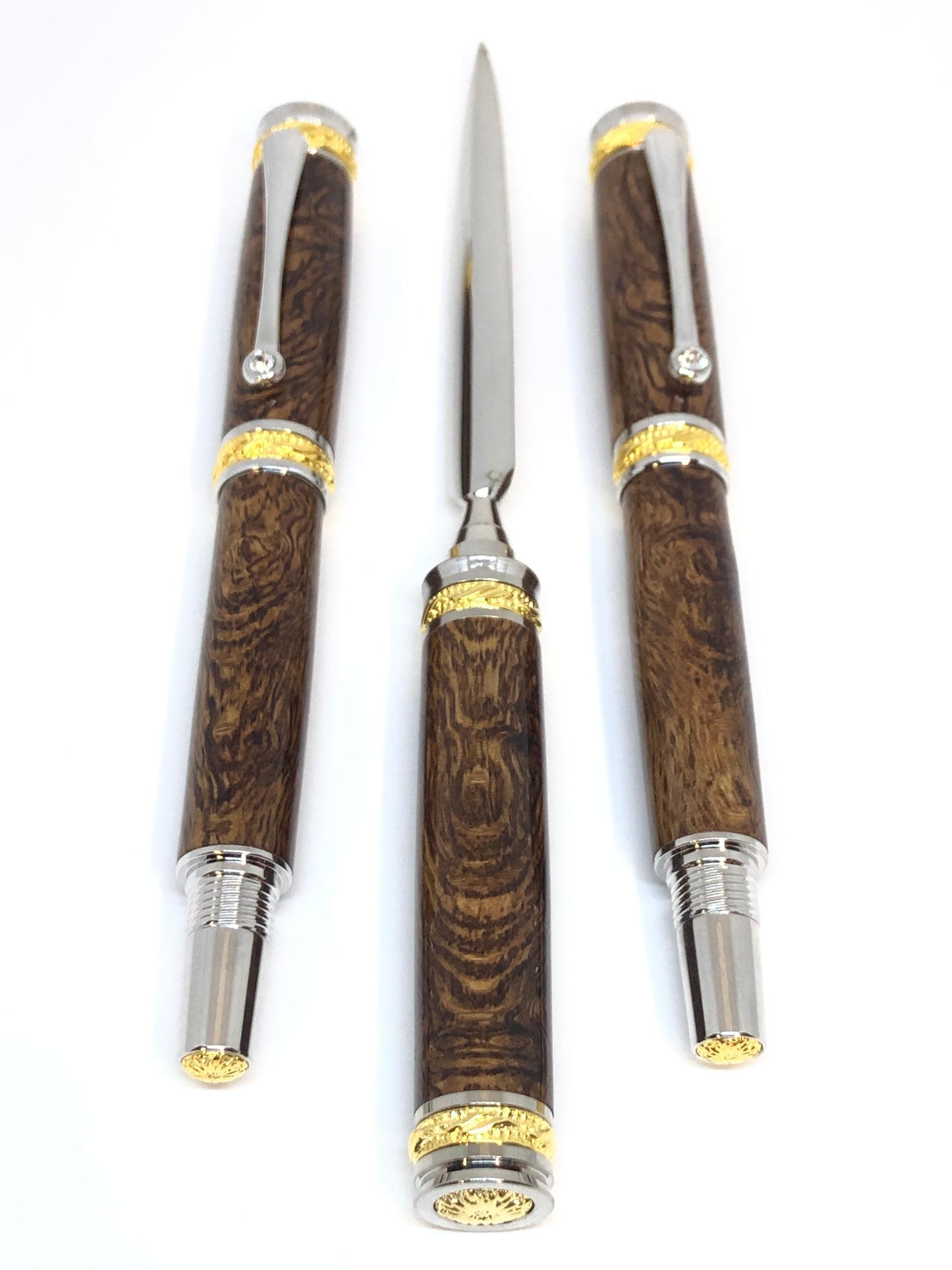 Majestic Jr Desk Set / Rhodium and 22kt Gold - Wood / Spaghetti Oak