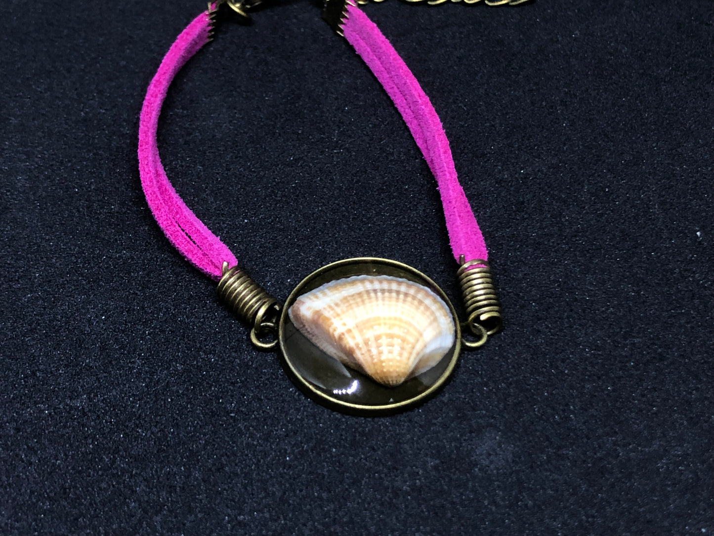 Seashell / Antique Bronze Pendant - Fuchsia Woven Leather Bracelet