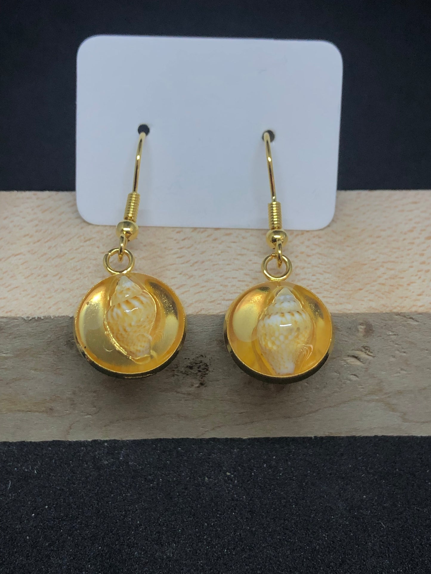 Seashell / Gold Wire Hook Earrings