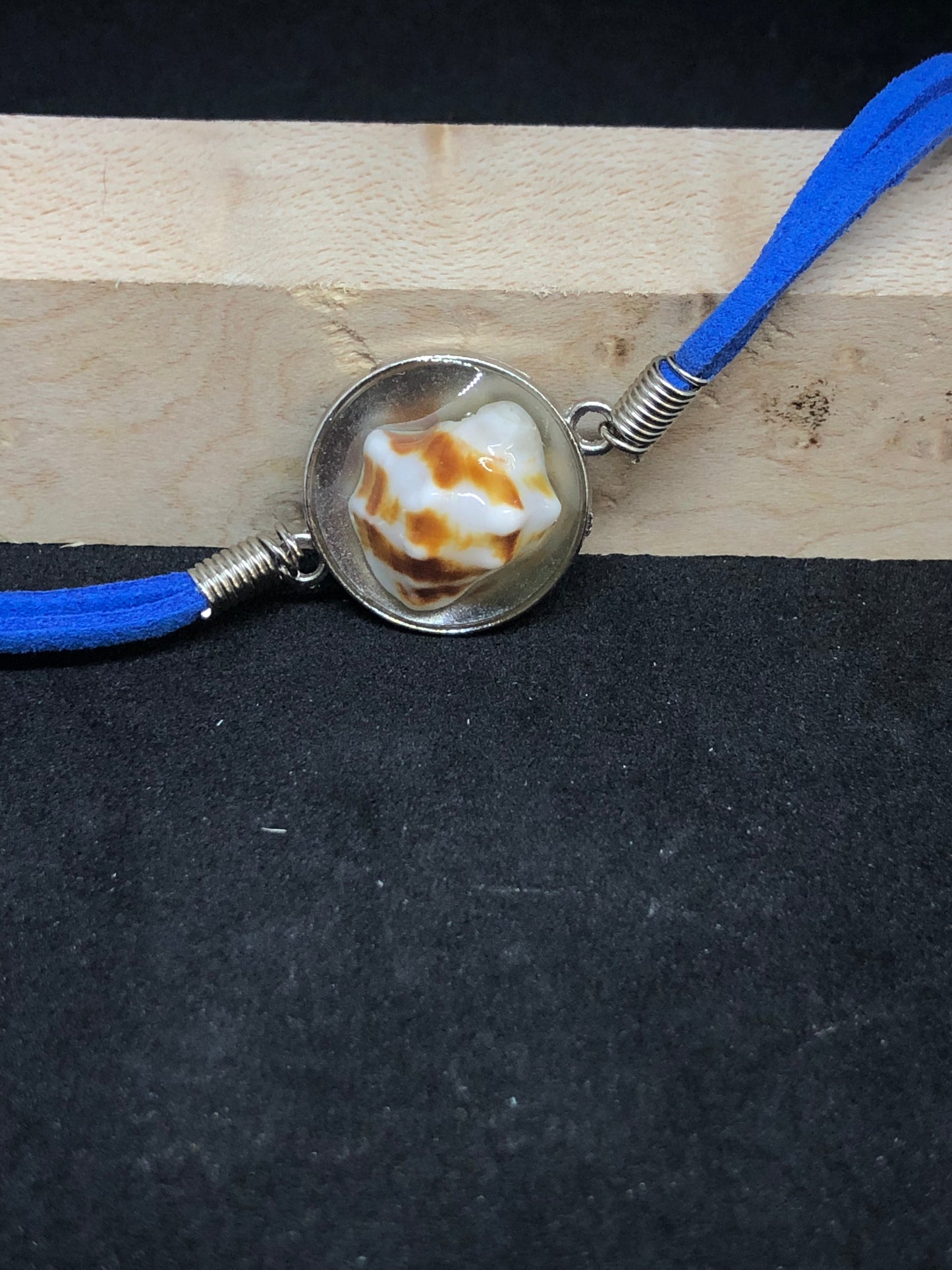Seashell / Silver Pendant - Blue Woven Leather Bracelet