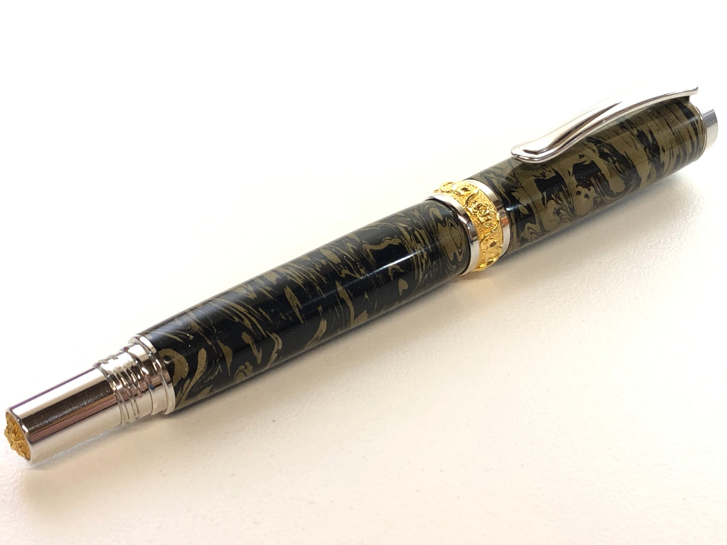 Aaron Rollerball / Rhodium and Gold - Black Gold M3 Metal Composite