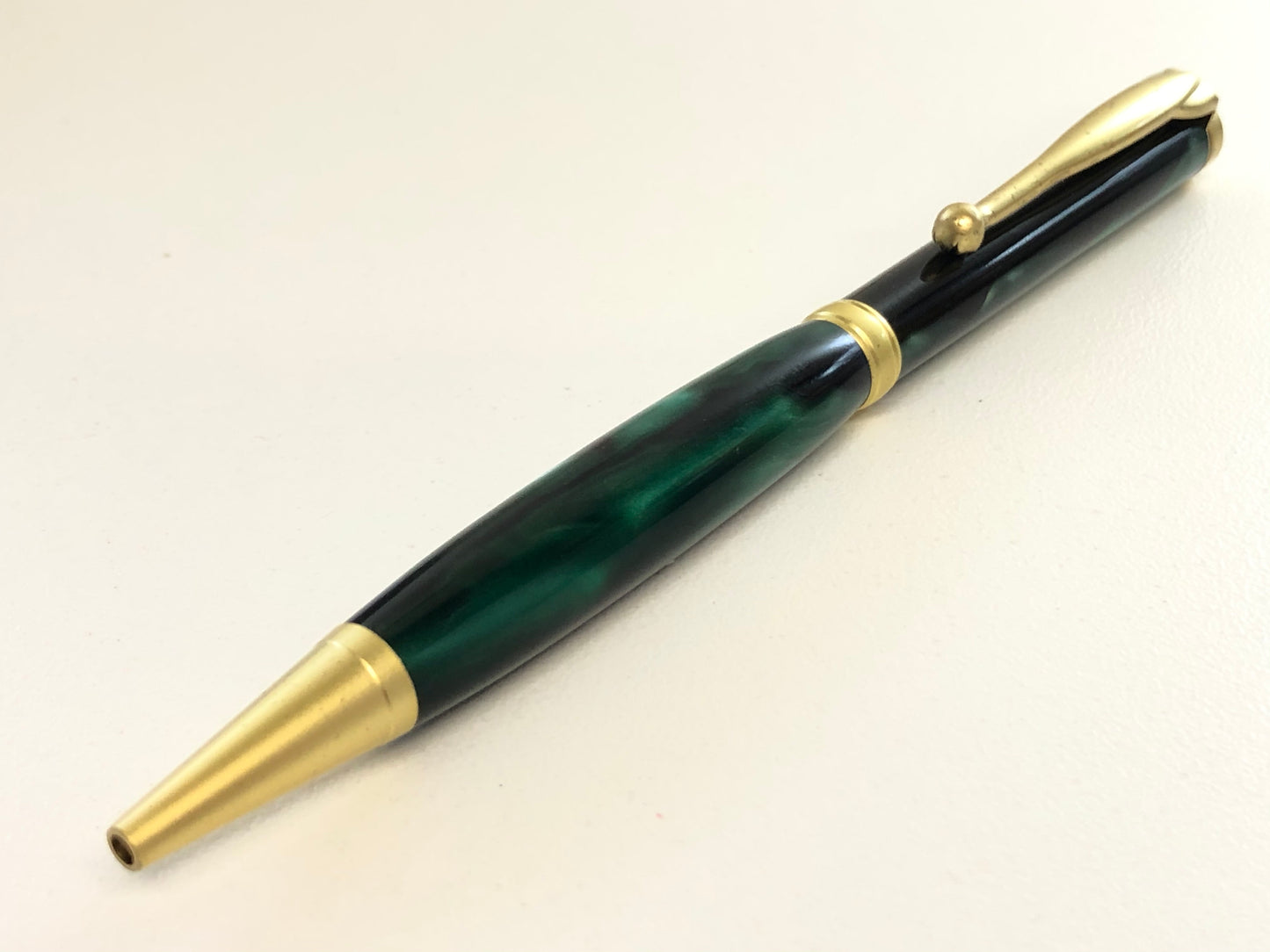 Slim Ballpoint / Satin Gold - Acrylic / Green and Black