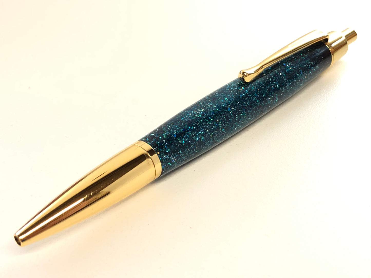 Athena Click / Gold - Resin / DiamondCast Green Radiance