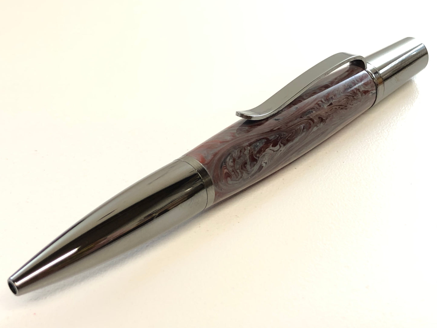 Ares / Black Titanium - Resin / Bloody Damascus