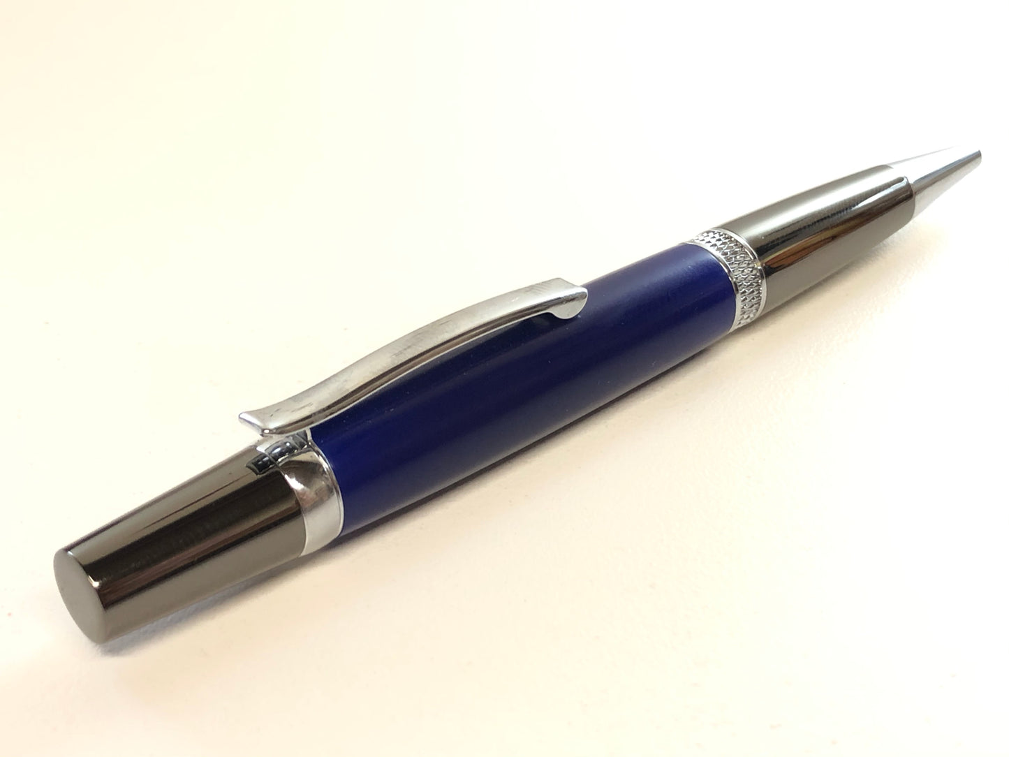 Diamond Knurl / Gunmetal and Chrome - Resin / Solid Blue