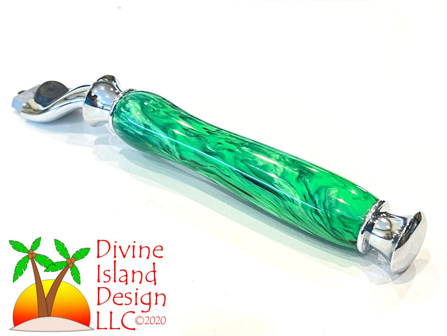 Razor "Mach 3" / Chrome - Resin / The Chronic