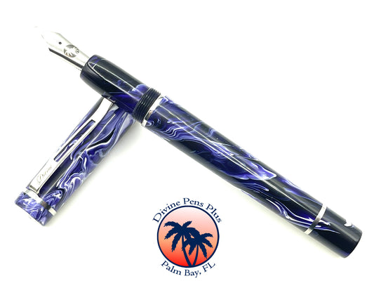 Divinus Fountain Pen - Brooks Custom