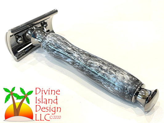 Safety Razor / Gunmetal - Resin / Silver Bells