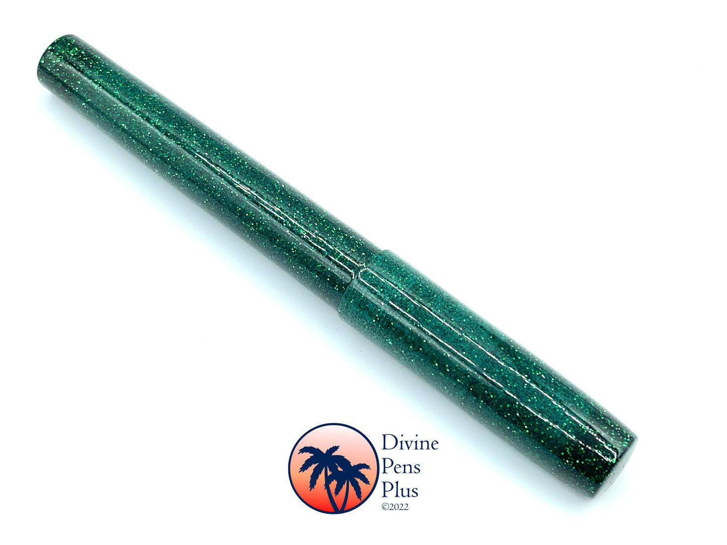 Spes Fountain Pen - "Emerald Green" Glitter